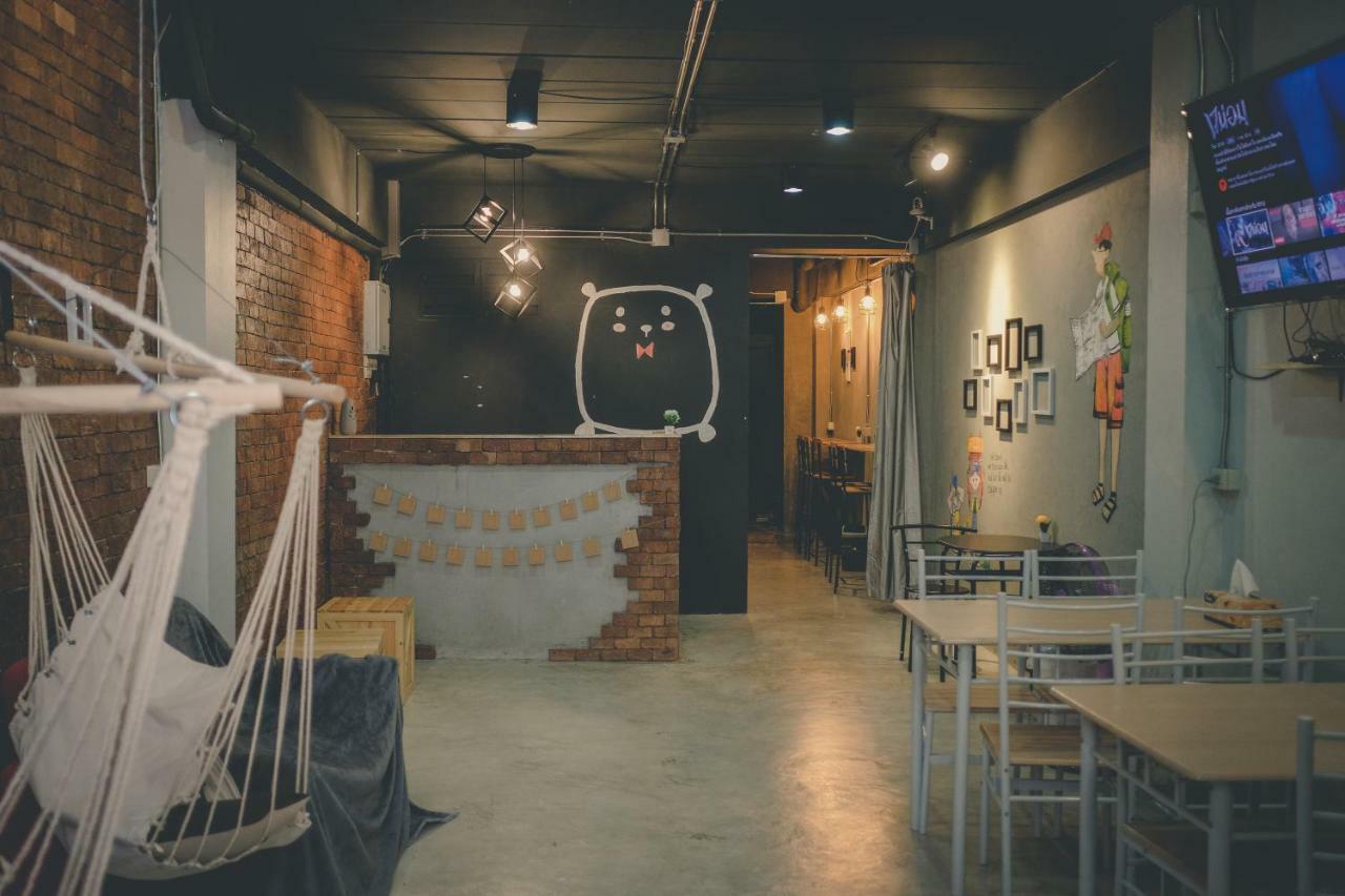 בנגקוק The Beds Ever Hostel (Adults Only) מראה חיצוני תמונה